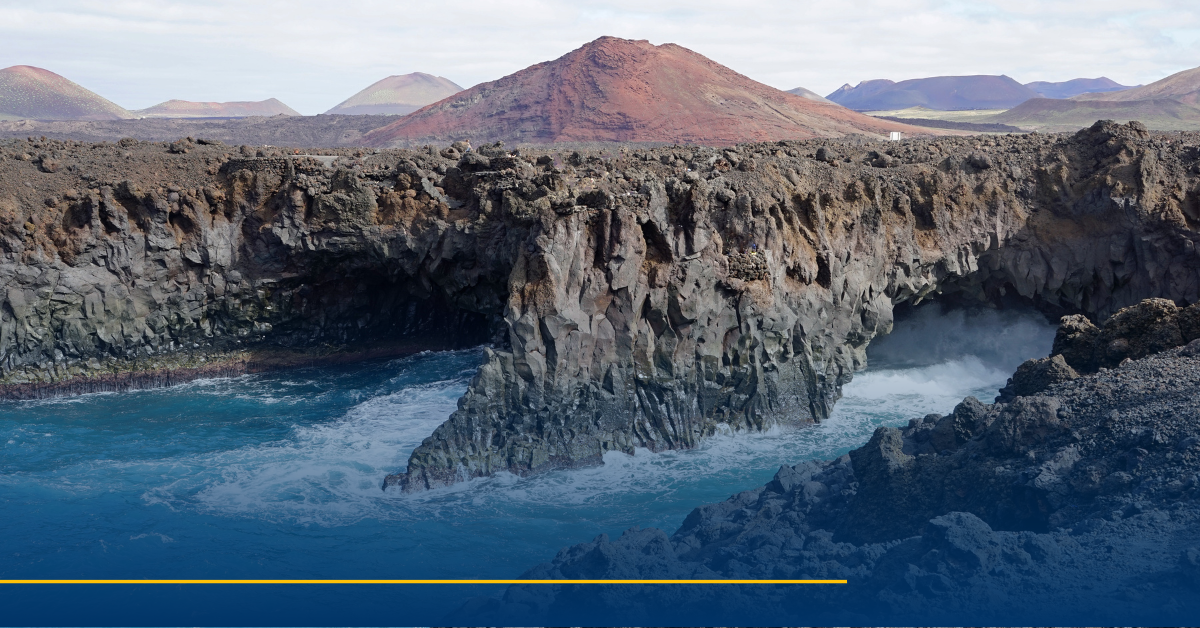 lanzarote volcanoes beaches